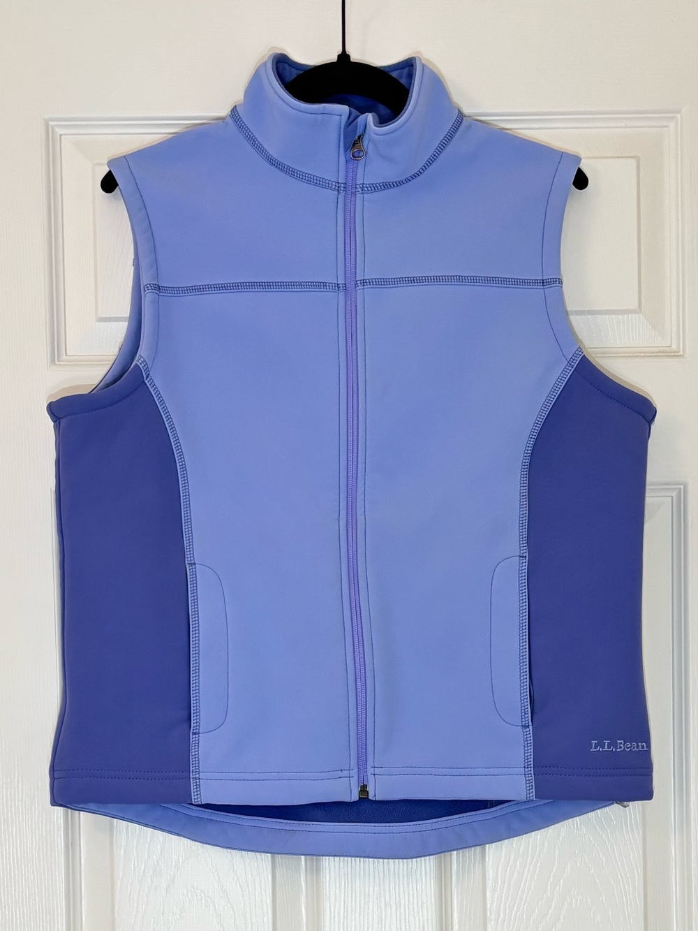 L.L. Bean Fleece Lined Full Zip Vest with Adjustable Bottom and Pockets